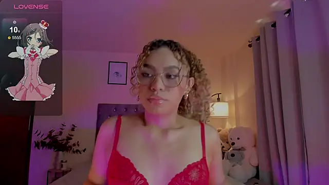 OxanaFedorova1- online show from April 2026 05:50:01 PM