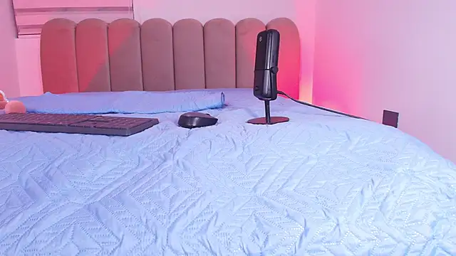 abbyrouss  online show from November 2025 03:05:02 AM