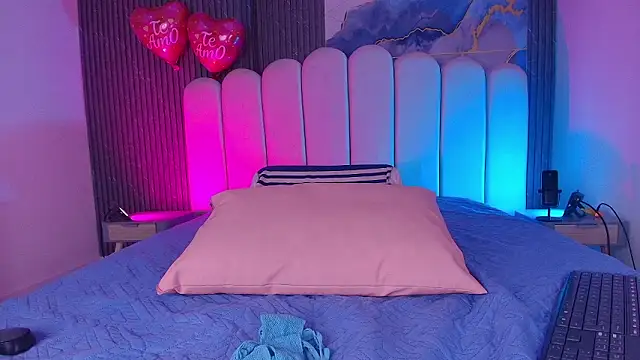 abbyrouss  online show from February 2026 03:04:01 AM