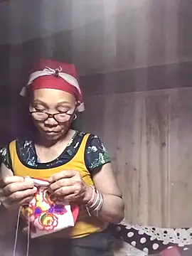 -Xuka-200 online show from April 2026 01:41:01 PM