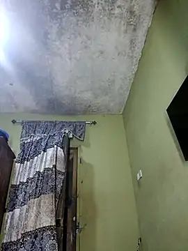 Freedomvim online show from October 2025 05:54:02 AM