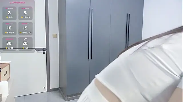 luckckcj online show from November 2025 05:50:02 AM