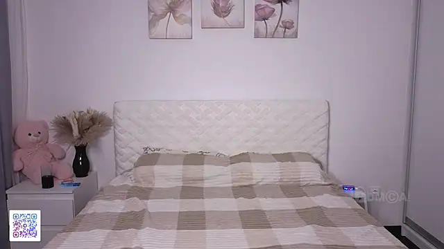 Snapshot of Dangerouss_Lady chatting on September 2025 04:05:02 AM Dangerouss Lady online show from September 2025 04:05:02 AM