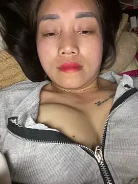 chipp-bong online show from February 2026 03:07:01 PM