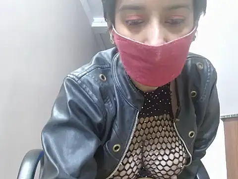 suzen night online show from December 2025 05:10:02 PM