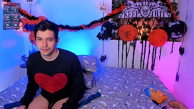 kylietimothee online show from October 2025 05:39:01 PM