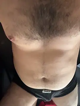 Snapshot of _Famous_ chatting on September 2025 01:46:01 PM Famous online show from September 2025 01:46:01 PM