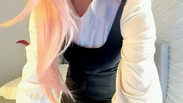 Snapshot of yanyaan chatting on November 2025 03:41:01 AM yanyaan online show from November 2025 03:41:01 AM