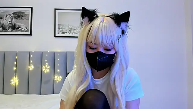 Snapshot of yanyaan chatting on February 2026 08:03:02 PM yanyaan online show from February 2026 08:03:02 PM