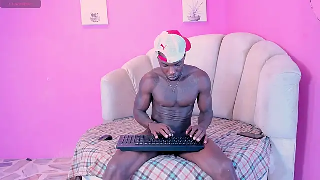 Snapshot of kingmaverickx chatting on September 2025 11:59:01 AM kingmaverickx online show from September 2025 11:59:01 AM