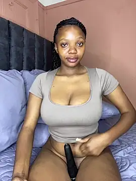 MilfBoobsxx online show from January 2026 02:50:02 AM