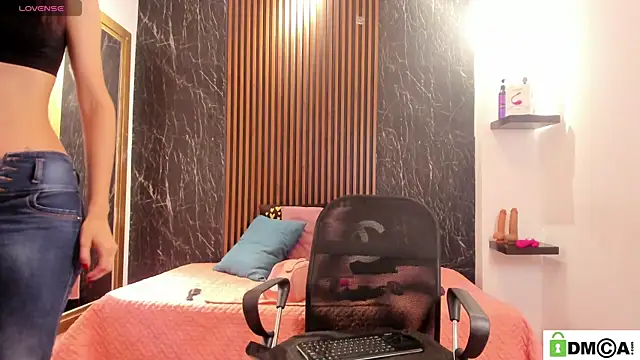 Caroline daring online show from June 2026 03:46:02 AM