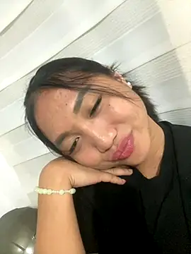 Snapshot of cassie_cakes chatting on September 2025 05:56:02 PM cassie cakes online show from September 2025 05:56:02 PM