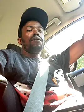 toy-boyluv online show from September 2025 07:46:01 PM