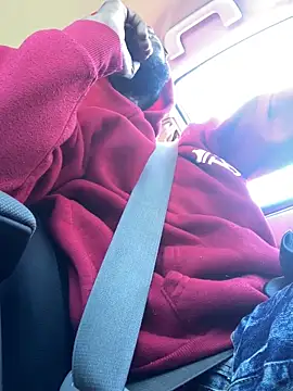 toy-boyluv online show from September 2025 01:23:01 PM