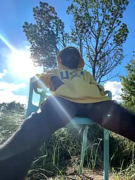 toy-boyluv online show from October 2025 08:17:02 PM