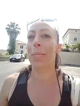 Snapshot of Astrid3 chatting on May 2026 02:23:01 PM Astrid3 online show from May 2026 02:23:01 PM