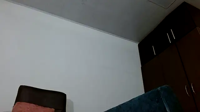 Snapshot of Nataly_Burning chatting on May 2026 01:01:02 AM Nataly Burning online show from May 2026 01:01:02 AM
