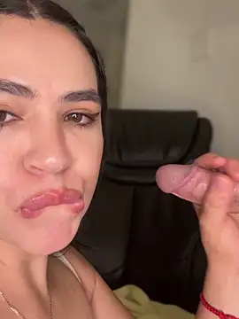 Snapshot of Gringo_XXX_Latina chatting on September 2025 04:36:02 AM Gringo XXX Latina online show from September 2025 04:36:02 AM