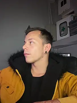 Snapshot of dimitryivanovv chatting on October 2025 07:17:02 AM dimitryivanovv online show from October 2025 07:17:02 AM