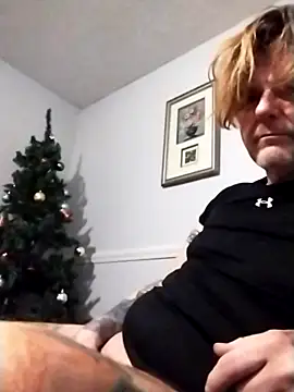 Snapshot of WiltedYeller chatting on March 2026 01:43:02 AM WiltedYeller online show from March 2026 01:43:02 AM