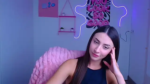 Snapshot of AlisaBubbles chatting on October 2025 11:40:01 AM AlisaBubbles online show from October 2025 11:40:01 AM