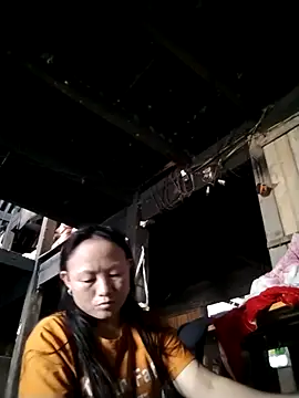 Snapshot of Samdim23 chatting on October 2025 02:41:02 AM Samdim23 online show from October 2025 02:41:02 AM