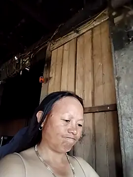 Snapshot of Samdim23 chatting on October 2025 01:04:02 AM Samdim23 online show from October 2025 01:04:02 AM