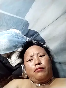 Snapshot of Samdim23 chatting on October 2025 10:33:02 PM Samdim23 online show from October 2025 10:33:02 PM