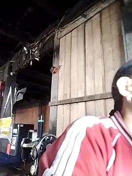 Snapshot of Samdim23 chatting on October 2025 02:37:02 AM Samdim23 online show from October 2025 02:37:02 AM