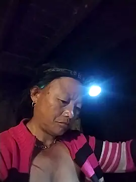 Snapshot of Samdim23 chatting on October 2025 09:49:02 PM Samdim23 online show from October 2025 09:49:02 PM