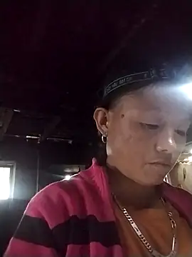 Snapshot of Samdim23 chatting on November 2025 02:10:01 AM Samdim23 online show from November 2025 02:10:01 AM