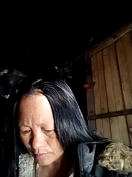 Snapshot of Samdim23 chatting on November 2025 01:53:01 AM Samdim23 online show from November 2025 01:53:01 AM