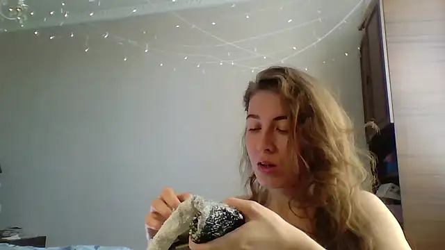 Mireeina online show from July 2026 01:25:01 PM