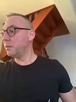 Marronglace1 online show from December 2025 03:40:02 PM