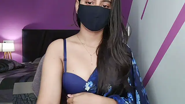 Snapshot of Tanya-mittal chatting on May 2026 02:06:02 AM Tanya-mittal online show from May 2026 02:06:02 AM