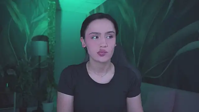 MonicaFarmer online show from March 2026 11:32:01 PM