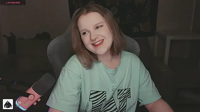 OliviaBlade online show from December 2025 02:04:01 PM