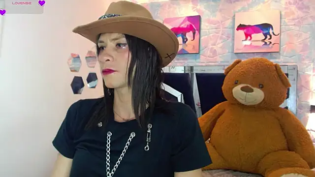 Charlotte Landry   online show from February 2026 07:45:01 PM