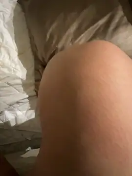 rosie543123 online show from September 2025 06:08:02 PM