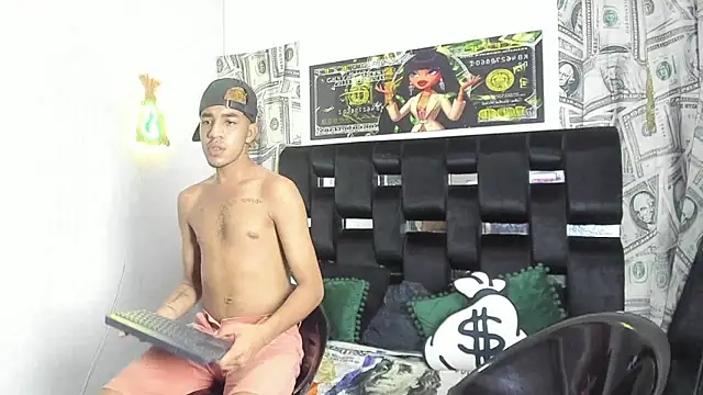 Latin straight0 online show from September 2025 06:20:01 PM