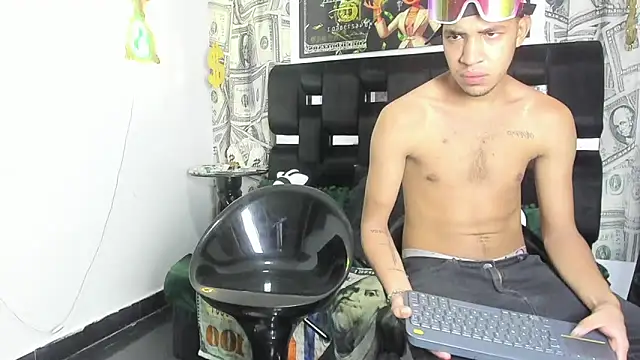 Latin straight0 online show from September 2025 08:27:01 AM