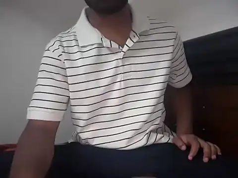 Snapshot of bossyjuicy chatting on April 2026 12:47:02 PM bossyjuicy online show from April 2026 12:47:02 PM