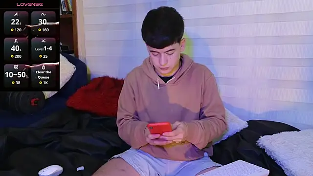 tightncuteass online show from April 2026 12:35:01 AM