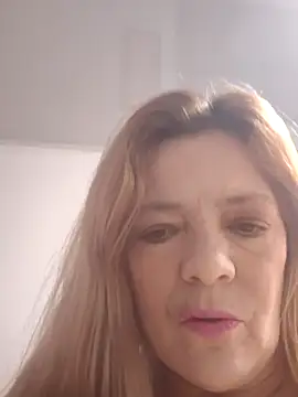 Snapshot of Casandra_Cruz chatting on September 2025 01:04:01 PM Casandra Cruz online show from September 2025 01:04:01 PM