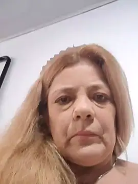 Snapshot of Casandra_Cruz chatting on October 2025 01:31:01 PM Casandra Cruz online show from October 2025 01:31:01 PM