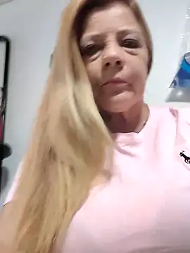 Snapshot of Casandra_Cruz chatting on October 2025 01:42:01 PM Casandra Cruz online show from October 2025 01:42:01 PM