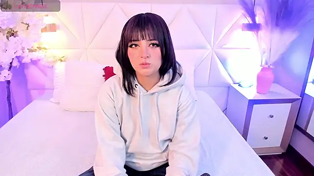 Snapshot of Adara__carter_ chatting on October 2025 03:13:02 AM Adara  carter  online show from October 2025 03:13:02 AM