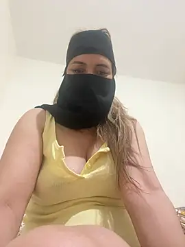 Wild-Nayra online show from April 2026 12:57:01 AM