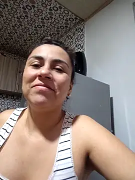 vanessa-titisM online show from May 2026 12:27:01 AM